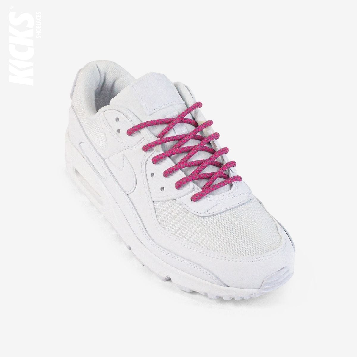 rope-laces-on-white-sneakers-with-kids-rose-pink-shoelaces